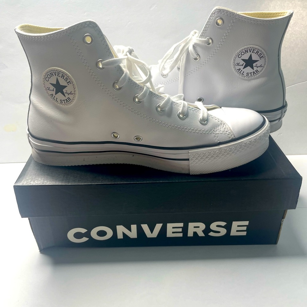 Converse Chuck Taylor All Star Lift Men Size 7 White Black Leather Platform Shoe